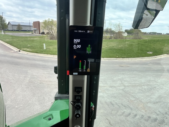 2025 John Deere 9RT 590 Tractor Rubber Track