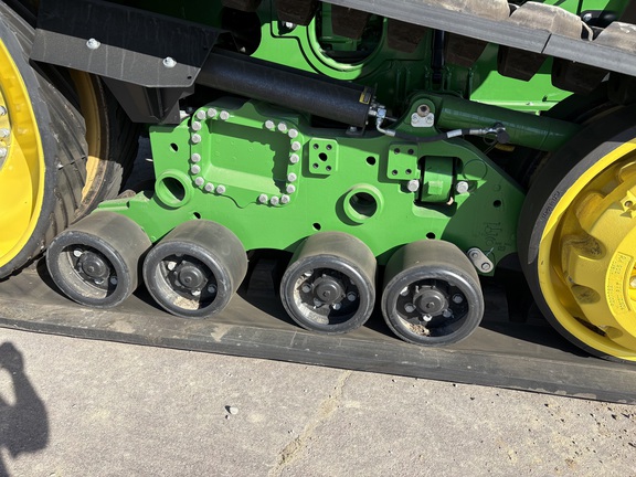 2025 John Deere 9RT 590 Tractor Rubber Track