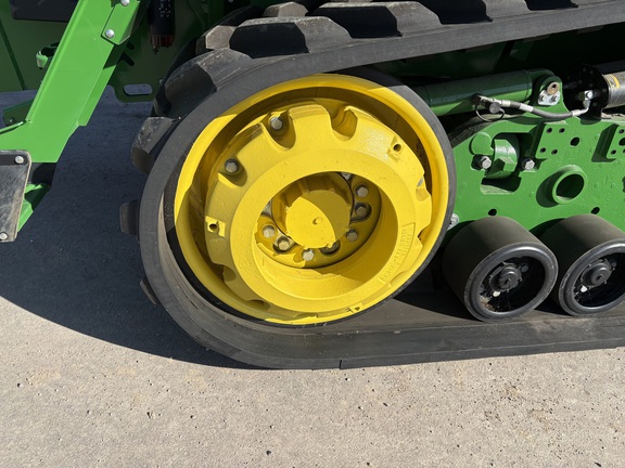 2025 John Deere 9RT 590 Tractor Rubber Track