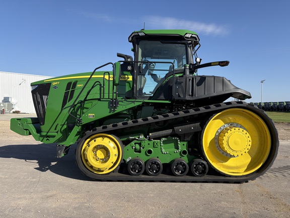 2025 John Deere 9RT 590 Tractor Rubber Track