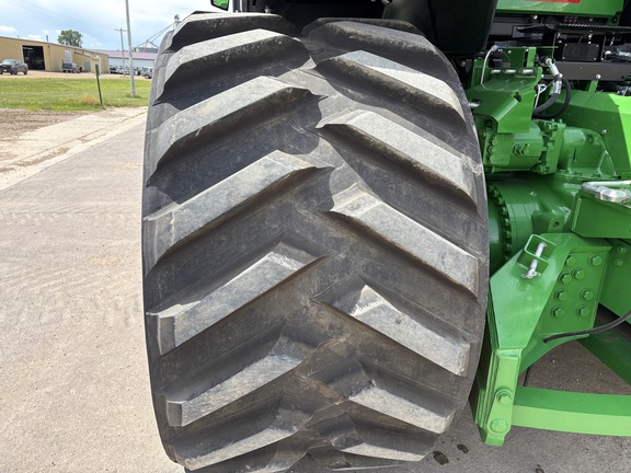 2025 John Deere 9RT 590 Tractor Rubber Track
