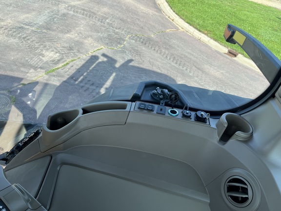 2025 John Deere 9RT 590 Tractor Rubber Track