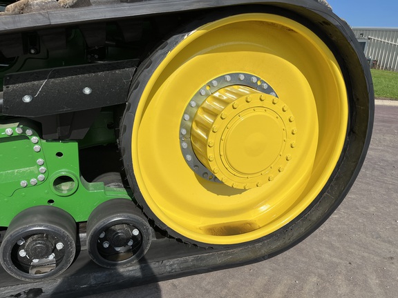 2025 John Deere 9RT 590 Tractor Rubber Track