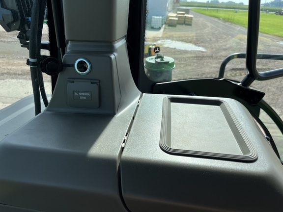 2025 John Deere 9RT 590 Tractor Rubber Track