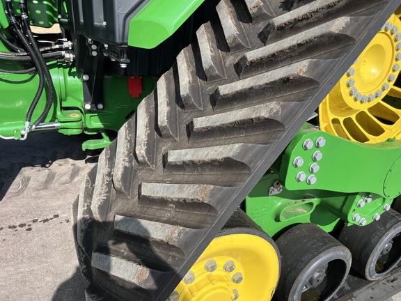2025 John Deere 9RX 640 Tractor Rubber Track