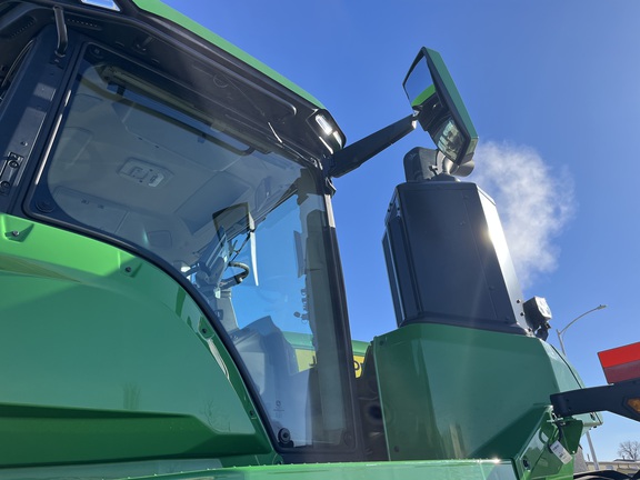 2025 John Deere 9RX 640 Tractor Rubber Track