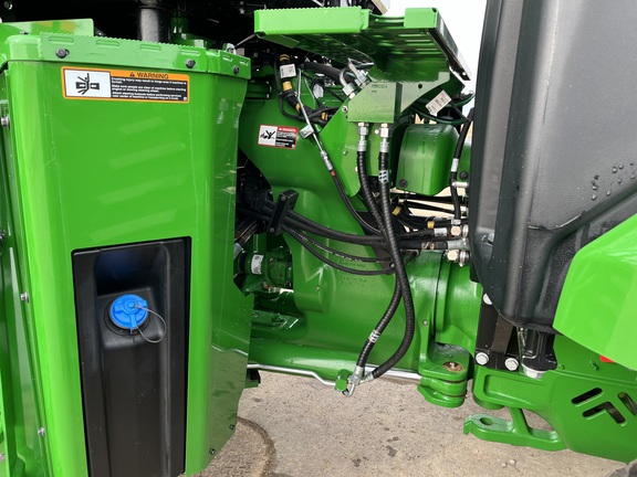 2025 John Deere 9RX 640 Tractor Rubber Track