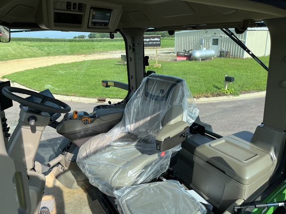 2025 John Deere 9RT 590 Tractor Rubber Track