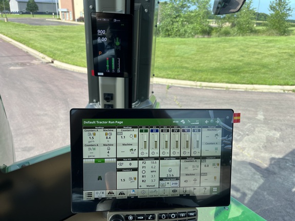 2025 John Deere 9RX 590 Tractor Rubber Track