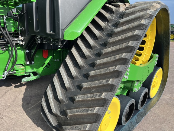 2025 John Deere 9RX 590 Tractor Rubber Track
