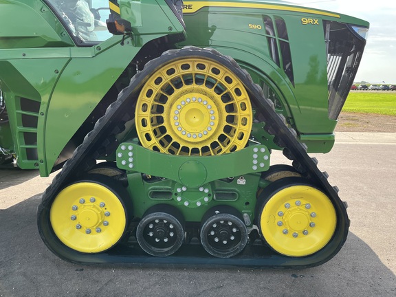 2025 John Deere 9RX 590 Tractor Rubber Track