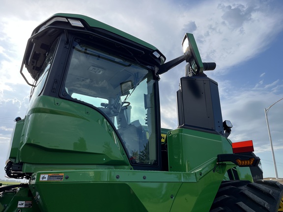 2025 John Deere 9RX 590 Tractor Rubber Track