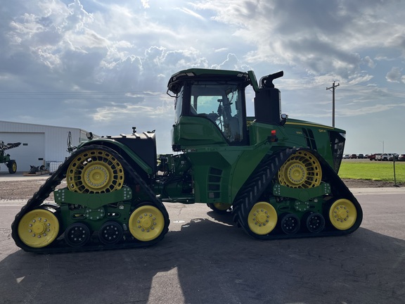 2025 John Deere 9RX 590 Tractor Rubber Track