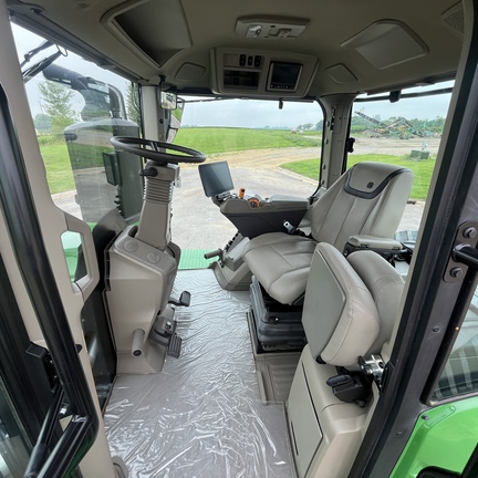 2025 John Deere 9RX 590 Tractor Rubber Track