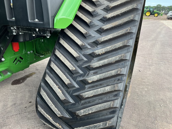 2025 John Deere 9RX 640 Tractor Rubber Track