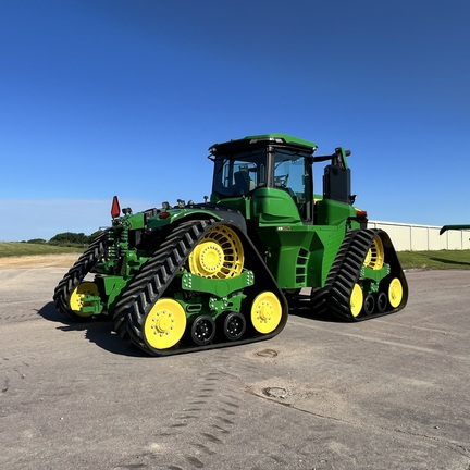 2025 John Deere 9RX 640 Tractor Rubber Track