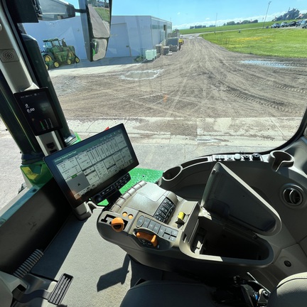 2025 John Deere 9RX 640 Tractor Rubber Track