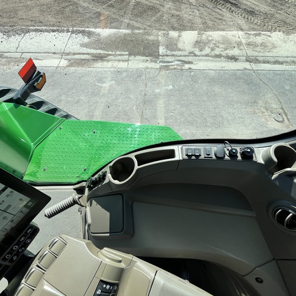 2025 John Deere 9RX 640 Tractor Rubber Track