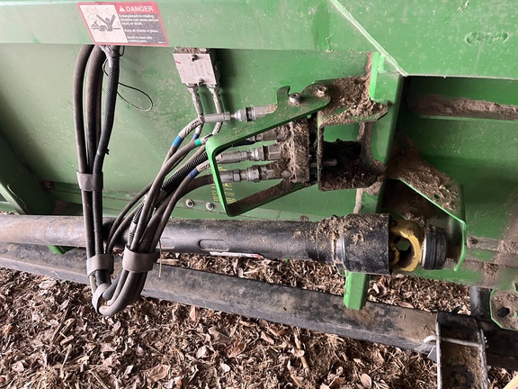 2013 John Deere 635F Header Combine