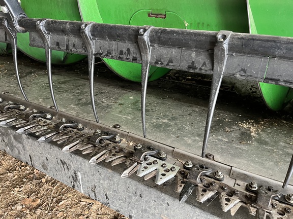 2013 John Deere 635F Header Combine