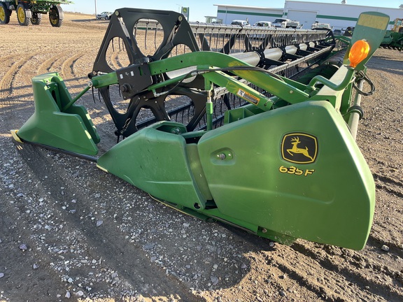 2013 John Deere 635F Header Combine