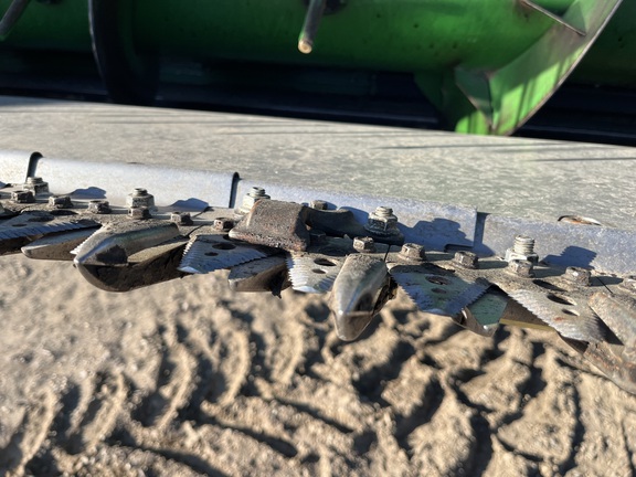 2013 John Deere 635F Header Combine