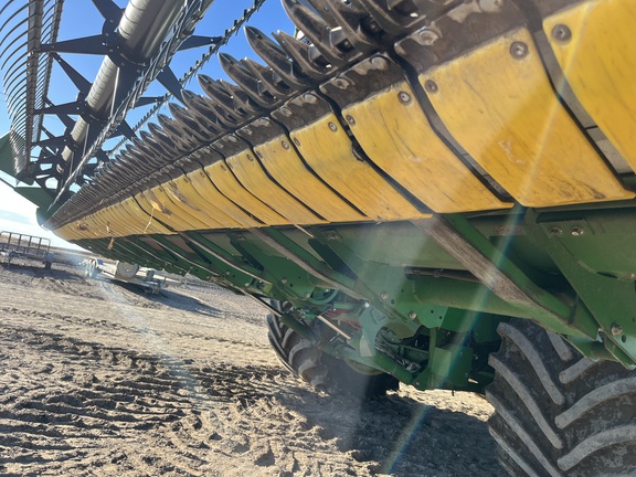 2013 John Deere 635F Header Combine