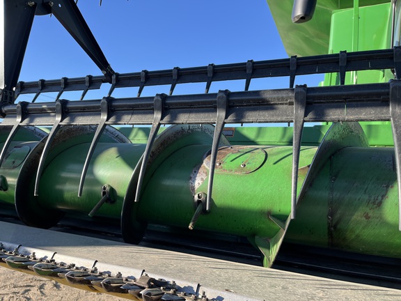 2013 John Deere 635F Header Combine