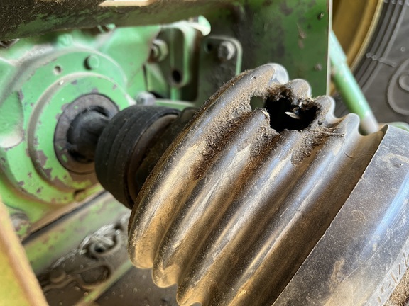 2020 John Deere R240 Mower