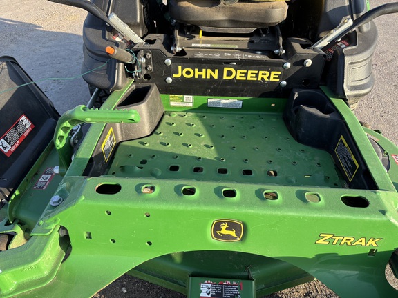 2024 John Deere Z930M Mower/Zero Turn