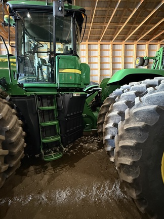 2009 John Deere 9530 Tractor 4WD
