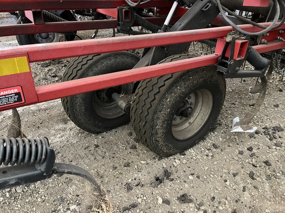 2011 Case IH 200 Field Cultivator