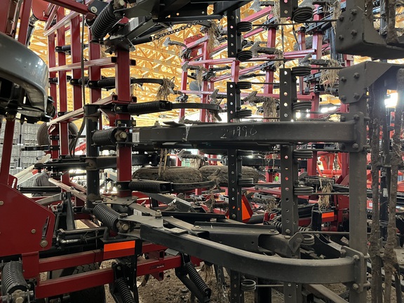 2011 Case IH 200 Field Cultivator