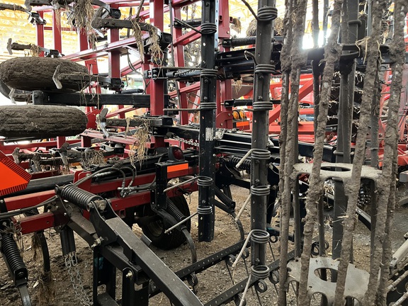 2011 Case IH 200 Field Cultivator