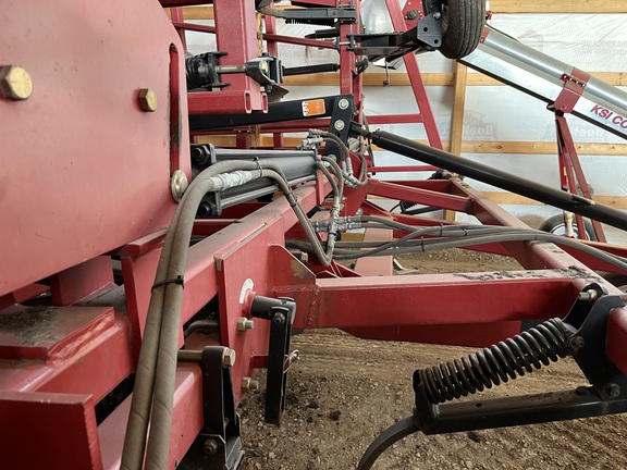 2011 Case IH 200 Field Cultivator