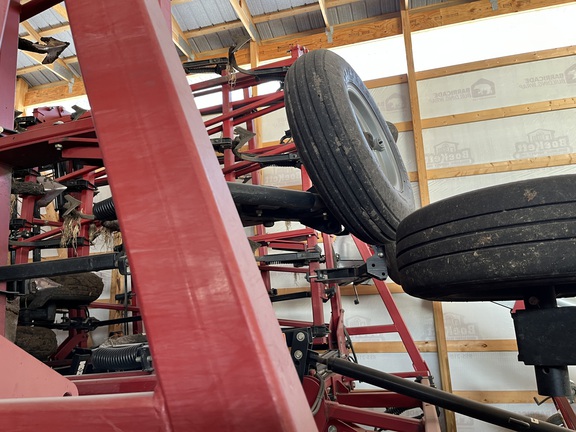 2011 Case IH 200 Field Cultivator