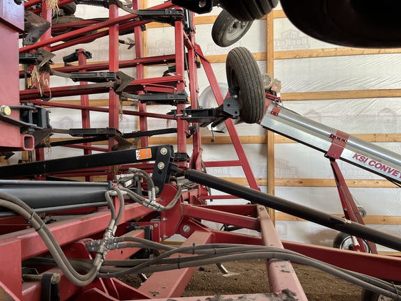 2011 Case IH 200 Field Cultivator