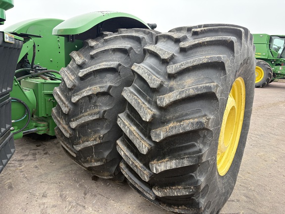 2012 John Deere 9560R Tractor 4WD