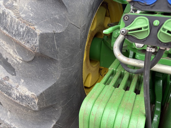 2012 John Deere 9560R Tractor 4WD