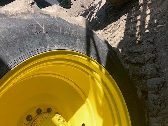 Goodyear LSW800/55R46 Tires