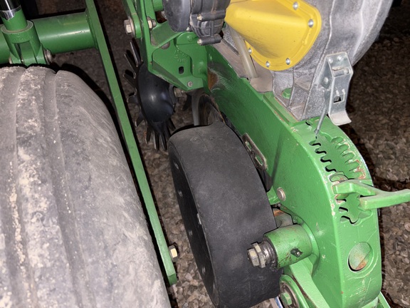 2006 John Deere 1770NT CCS Planter