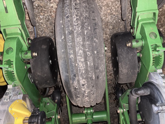 2006 John Deere 1770NT CCS Planter