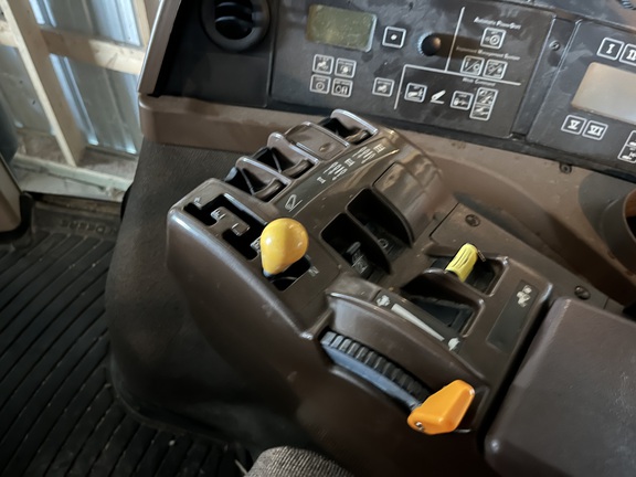 2006 John Deere 8130 Tractor