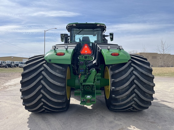 2024 John Deere 9R 590 Tractor 4WD