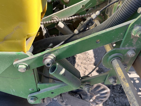 1995 John Deere 7200 Planter