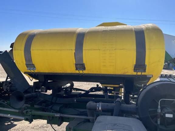 1995 John Deere 7200 Planter