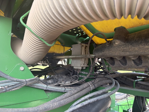 2008 John Deere DB60 Planter