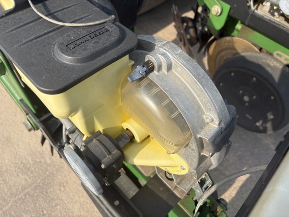 2008 John Deere DB60 Planter