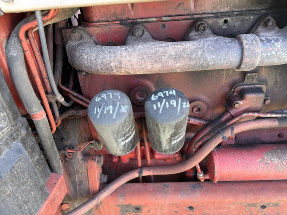 1977 International 186 Tractor