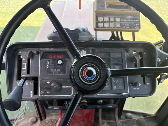 1977 International 186 Tractor